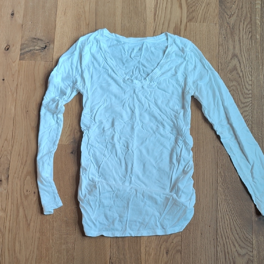 Isabel Maternity by Ingrid & Isabel White V-Neck Long Sleeve Top